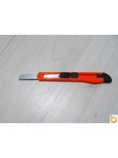 Sniccer (barkács kés) kicsi